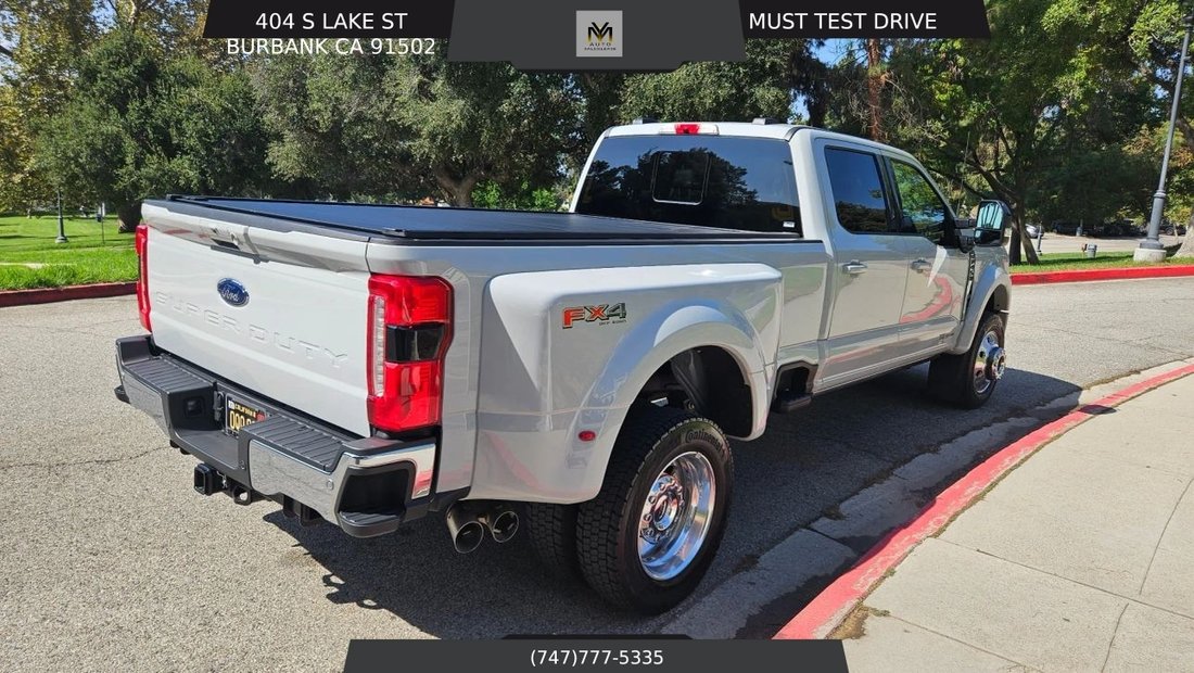 Pickup in Montrose, CA, United States 4 - 18997204