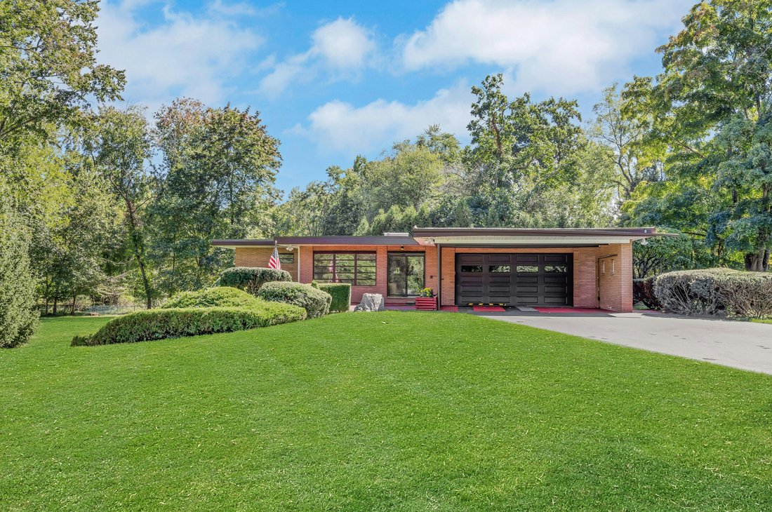 House in Franklin Lakes, New Jersey, United States 4 - 18992722