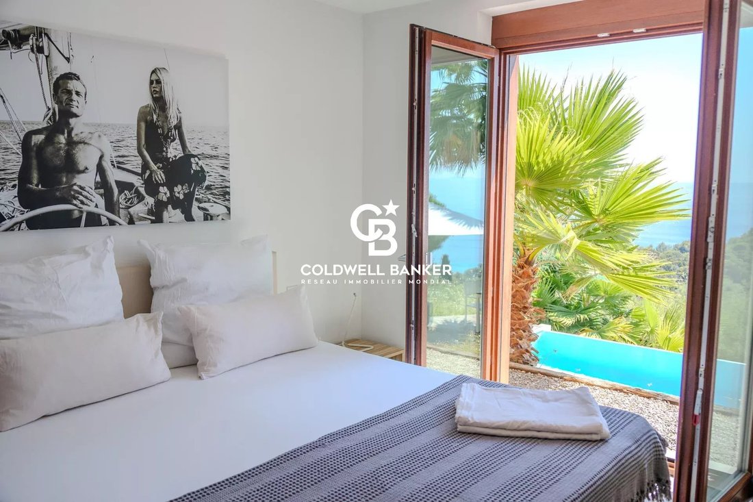 Villa in Rayol-Canadel-sur-Mer, Provence-Alpes-Côte d'Azur, France 5 - 16063504