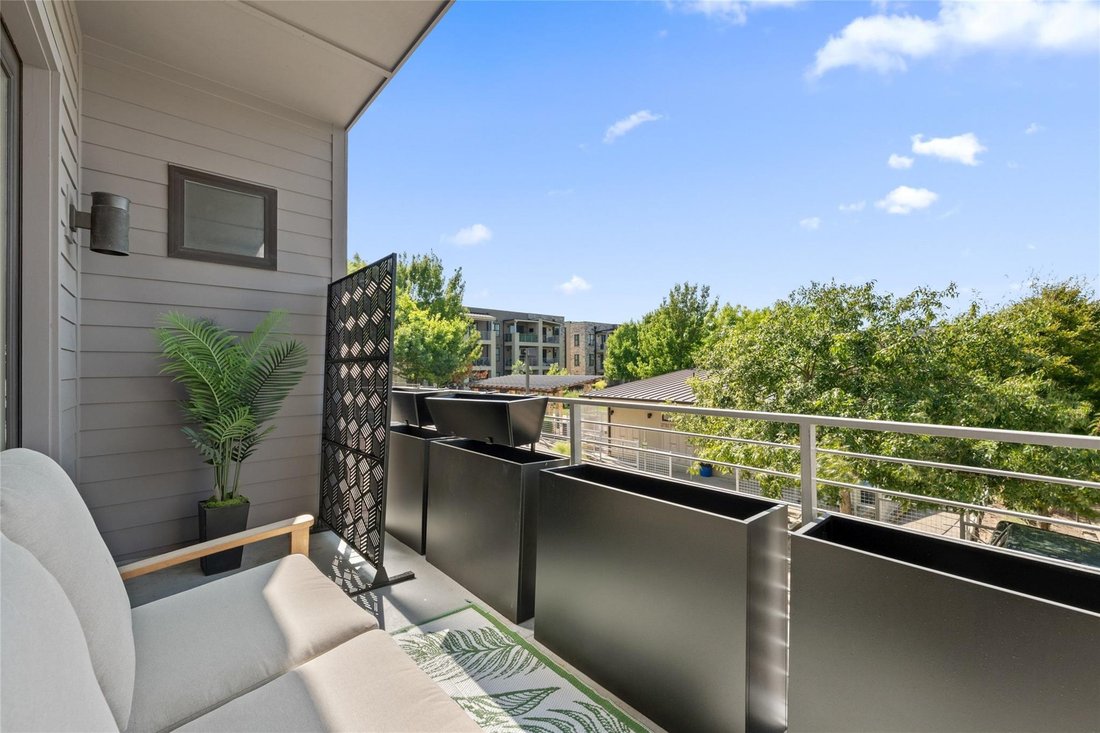 Condo in Austin, Texas, United States 5 - 18995653
