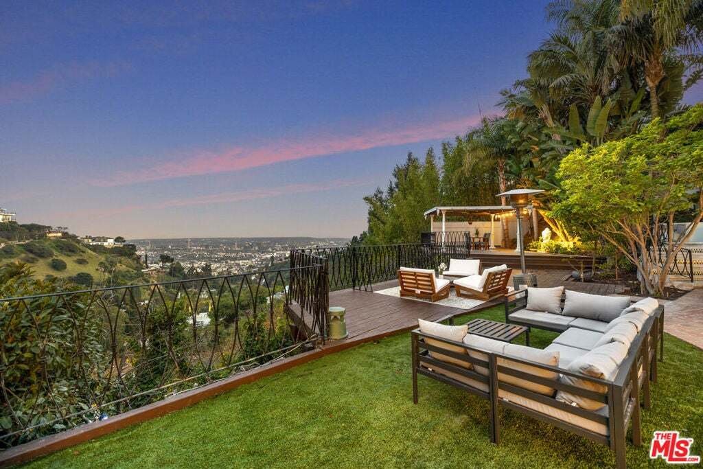 House in Los Angeles, California, United States 1 - 18995368