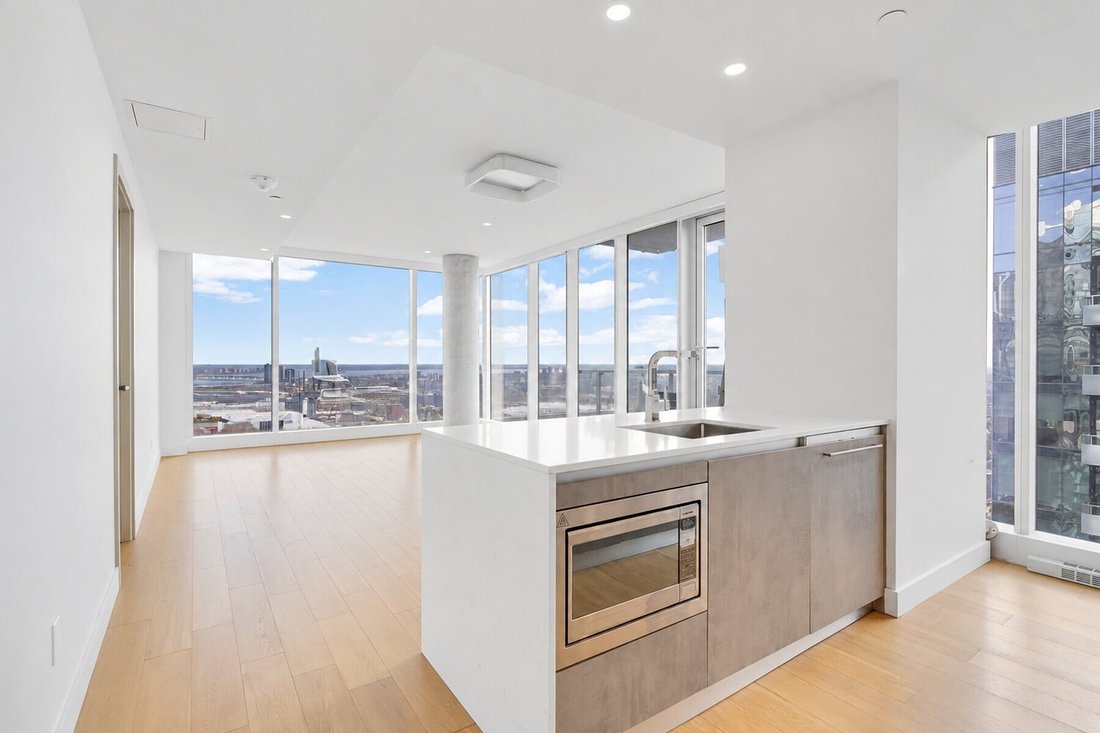Condo in Montréal, Quebec, Canada 4 - 18998129