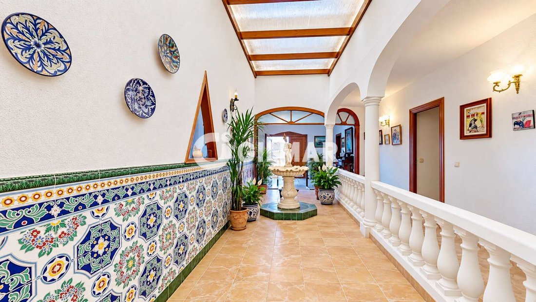 Villa in Arroyo de la Miel, Benalmadena, Andalusia 4 - 18995295