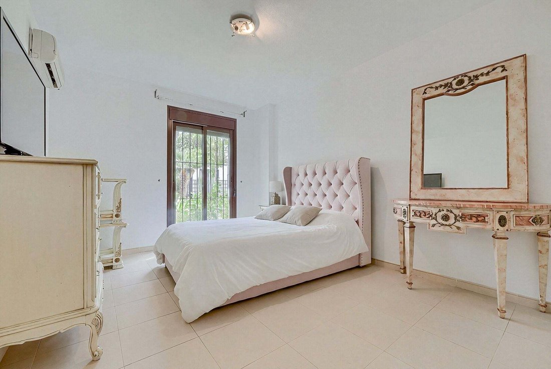 Apartment in Nueva Andalucia, Marbella, Spain 4 - 18994877