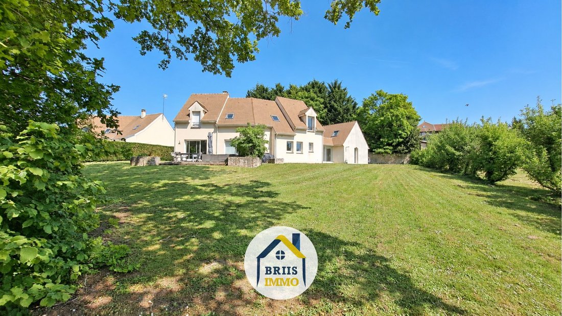 Villa in Briis-sous-Forges, Ile-de-France, France 1 - 18332284