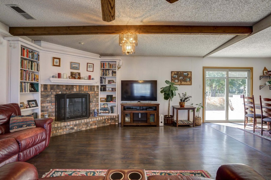 House in Lubbock, Texas, United States 4 - 18994725