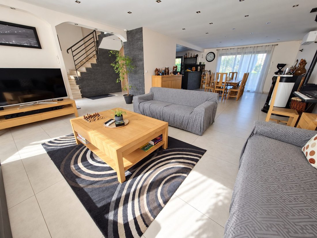 Villa in Briis-sous-Forges, Ile-de-France, France 2 - 17699864