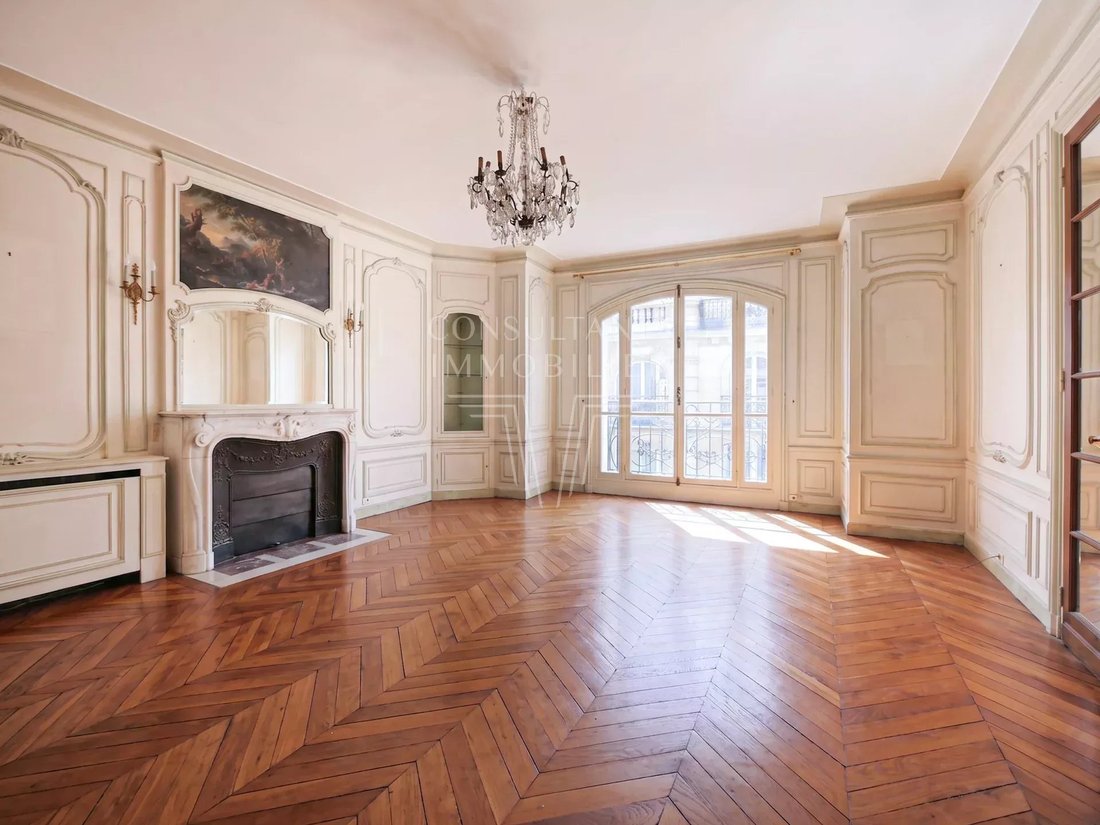 Apartment in Porte Dauphine, Paris 16e Arrondissement, Paris 1 - 18993671