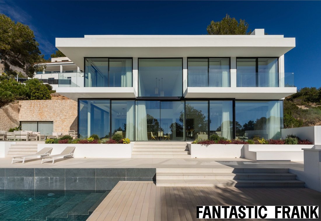 Villa in Can Furnet, Santa Eularia des Riu, Balearic Islands 2 - 18996866