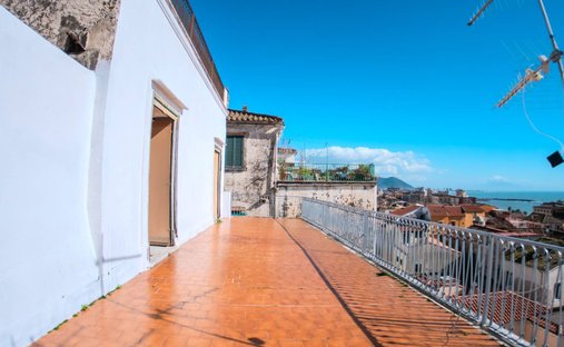 Apartment in Centro, Salerno, Campania 1