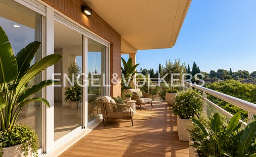 Penthouse in Campo Olivar, Godella, Valencian Community 1