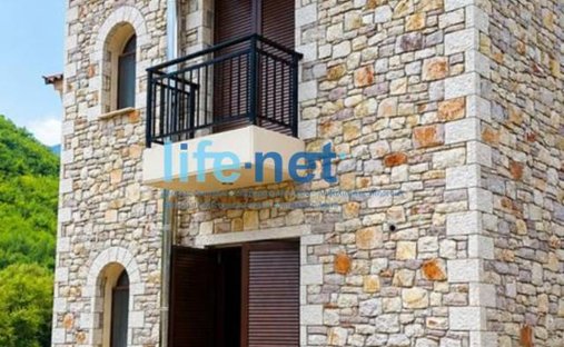 Villa in Kertezis, Peloponnese, Western Greece and the Ionian, Greece 1
