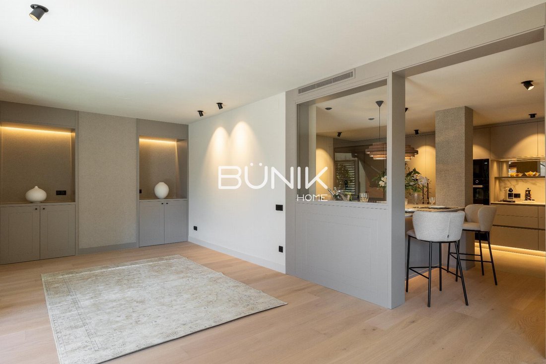 Apartment in Sarrià-Sant Gervasi, Barcelona, Spain 5 - 18993139