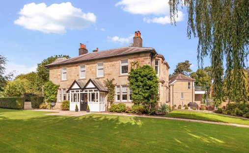House in Quarndon, England 1