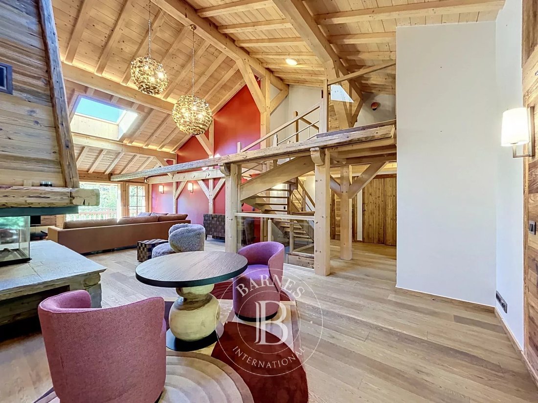 Chalet in Les Gets, Auvergne-Rhône-Alpes, France 2 - 18994038
