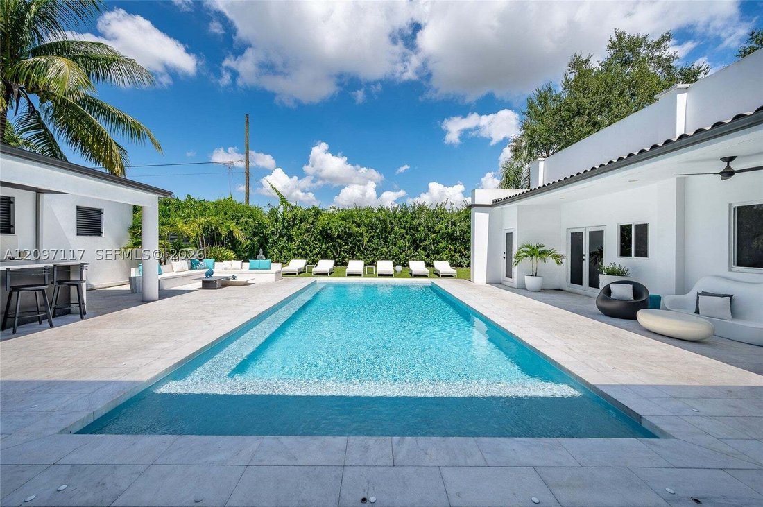 House in Miami, Florida, United States 3 - 18995670