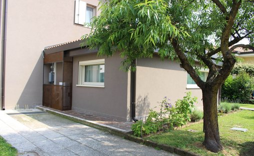 House in Saint Mary Del Rovere, Treviso, Italy 1