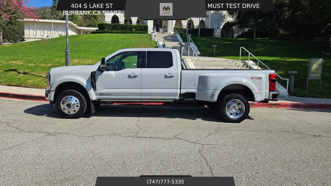 Pickup in Montrose, CA, United States 5 - 18997204