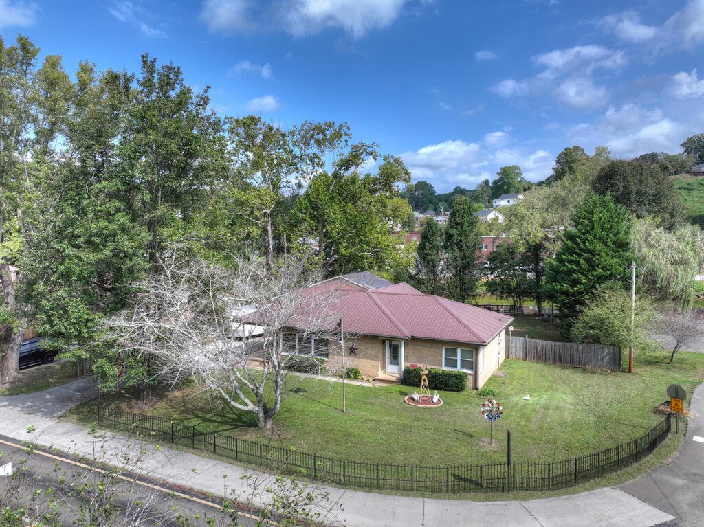 House in McCaysville, Georgia, United States 1 - 18995211