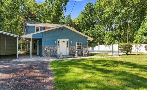 House in Scituate, Rhode Island, United States 1