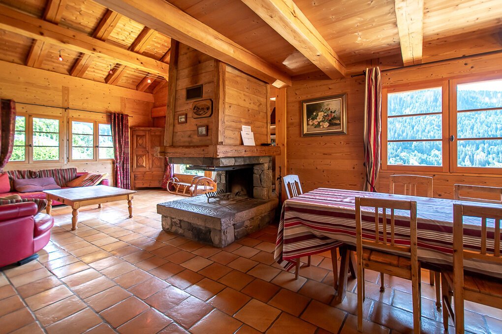 Chalet in La Clusaz, Auvergne-Rhône-Alpes, France 3 - 18993786