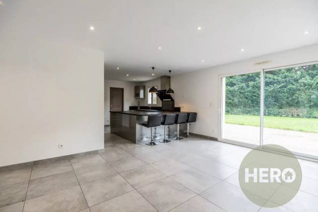 House in La Queue-les-Yvelines, Ile-de-France, France 4 - 16735283