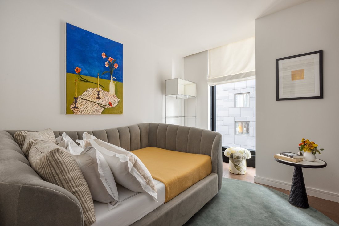 Condo in New York, New York, United States 5 - 18996337