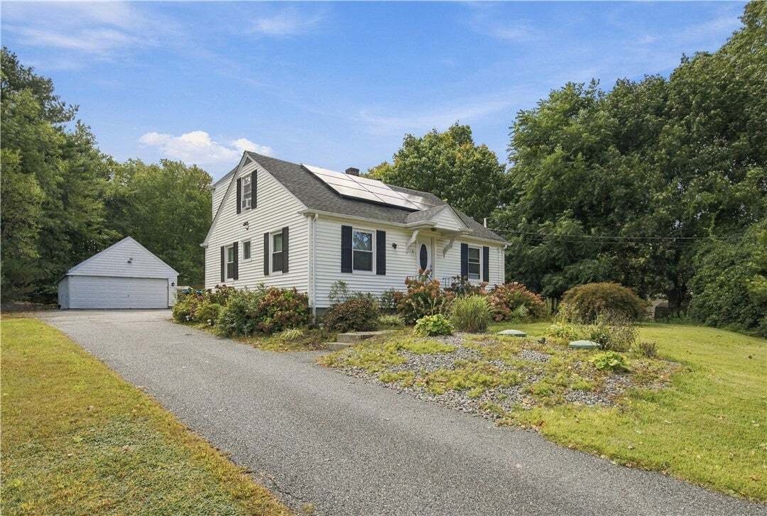 House in North Smithfield, Rhode Island, United States 3 - 18995096