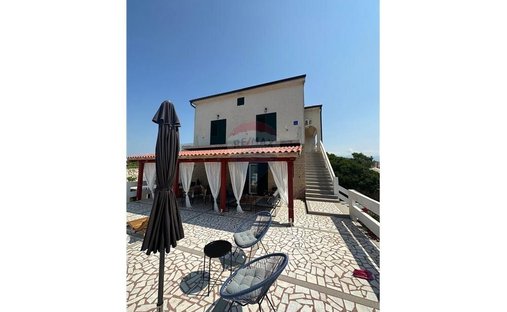 Casa a Kosljun, Croazia 1