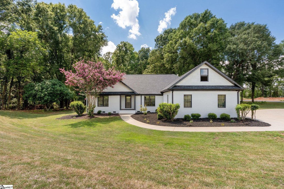 House in Woodruff, South Carolina, United States 1 - 18994999