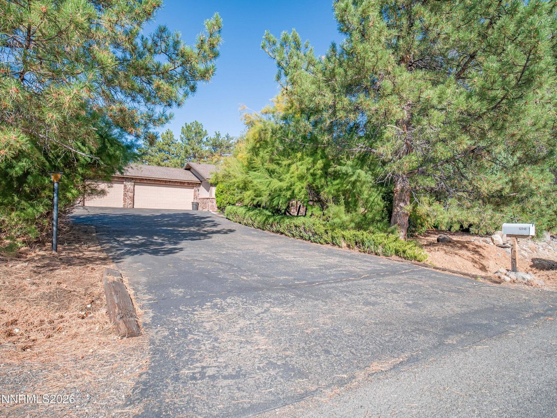 House in Reno, Nevada, United States 3 - 18994944