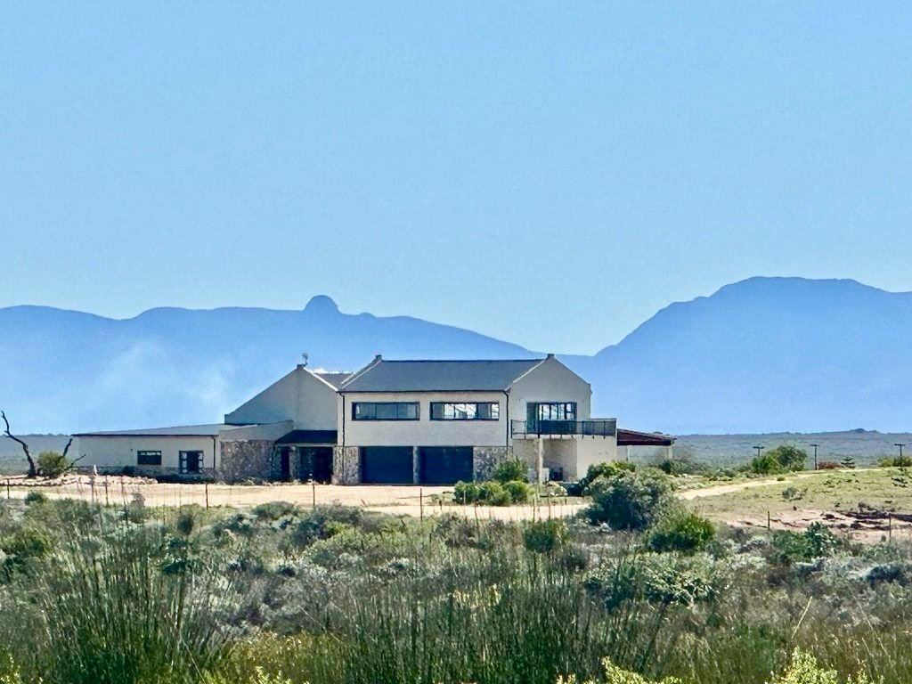Farm Ranch in Still Bay East, Western Cape, South Africa 1 - 18996101