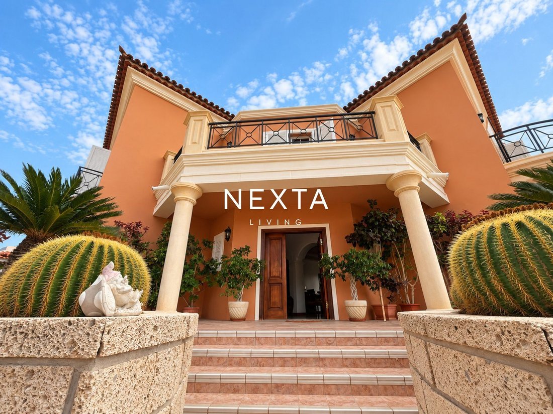 Villa in Adeje, Canary Islands, Spain 5 - 18994867