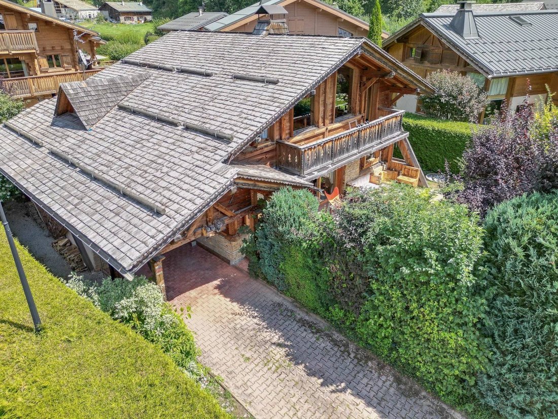 Chalet in Chamonix-Mont-Blanc, Auvergne-Rhône-Alpes, France 2 - 18628496