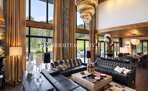 Villa in Peone, Provence-Alpes-Côte d'Azur, France 1