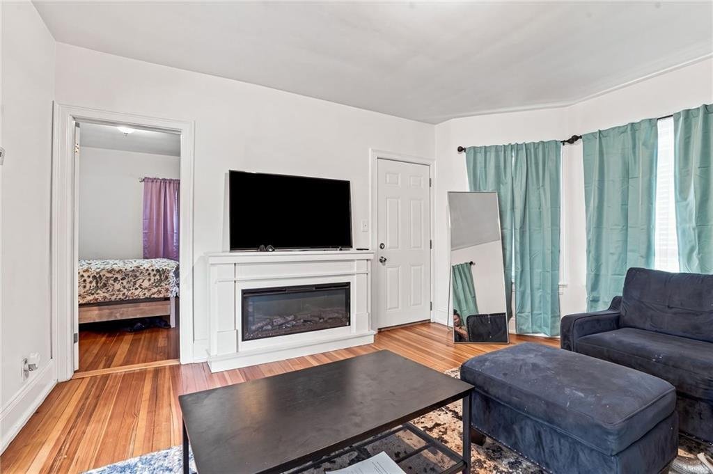 House in Pawtucket, Rhode Island, United States 5 - 18994784