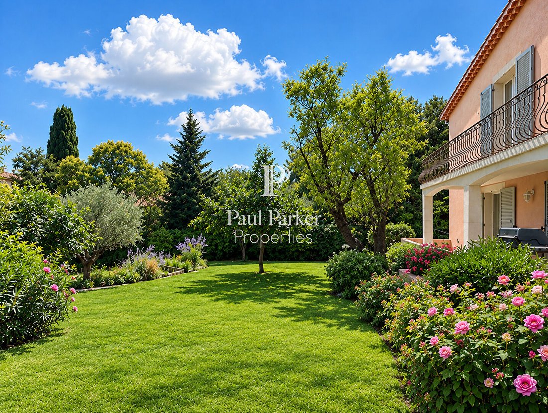 Villa à Mazenod-Bellevue-Saint Donat-Banon, Aix-en-Provence, France 2 - 17902520