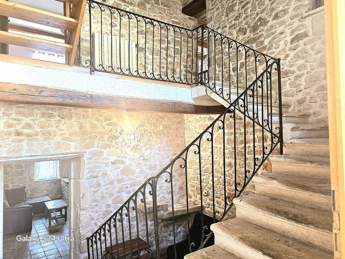 Villa in Les Escanaux, Bagnols-sur-Ceze, France 2 - 18994332