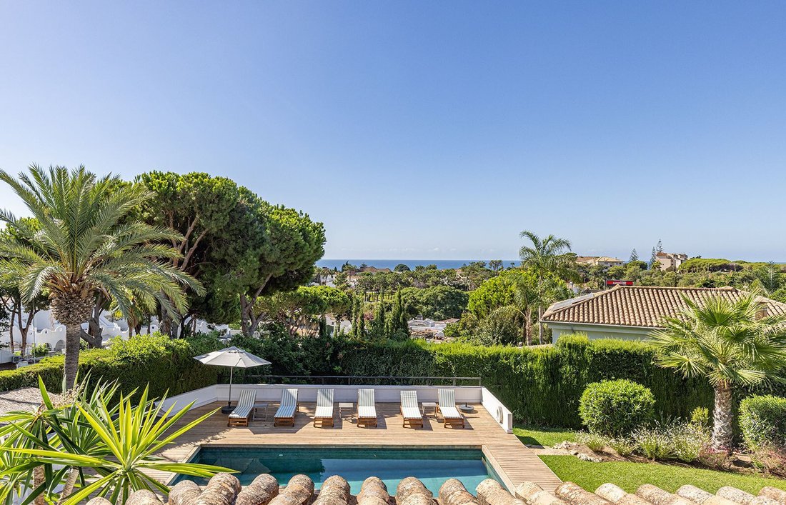 Villa in Elviria-Cabopino, Marbella, Spain 1 - 18995764