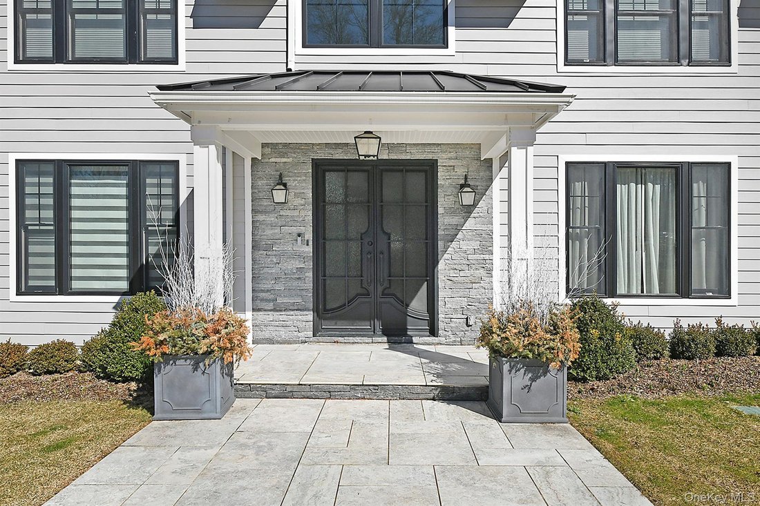 House in Huntington Station, New York, United States 3 - 18996347