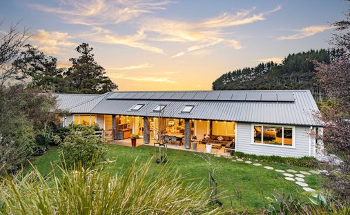 Farm Ranch in Taupaki, Auckland, New Zealand 1