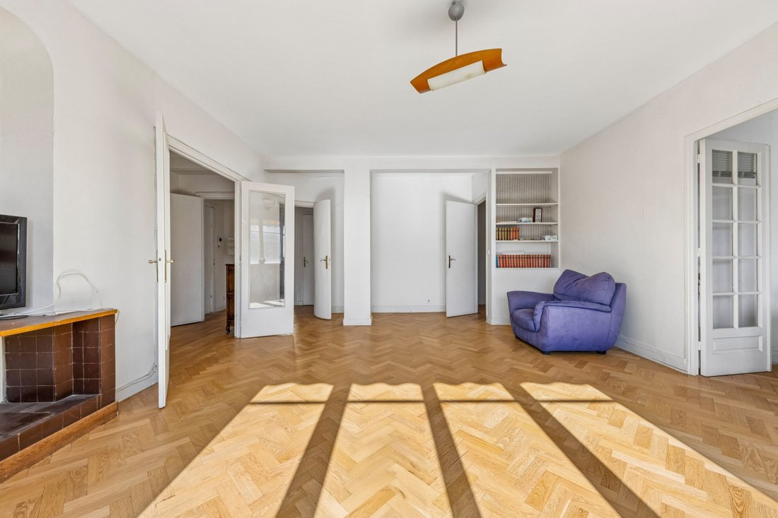 Apartment in Porte Dauphine, Paris 16e Arrondissement, Paris 5 - 18993763