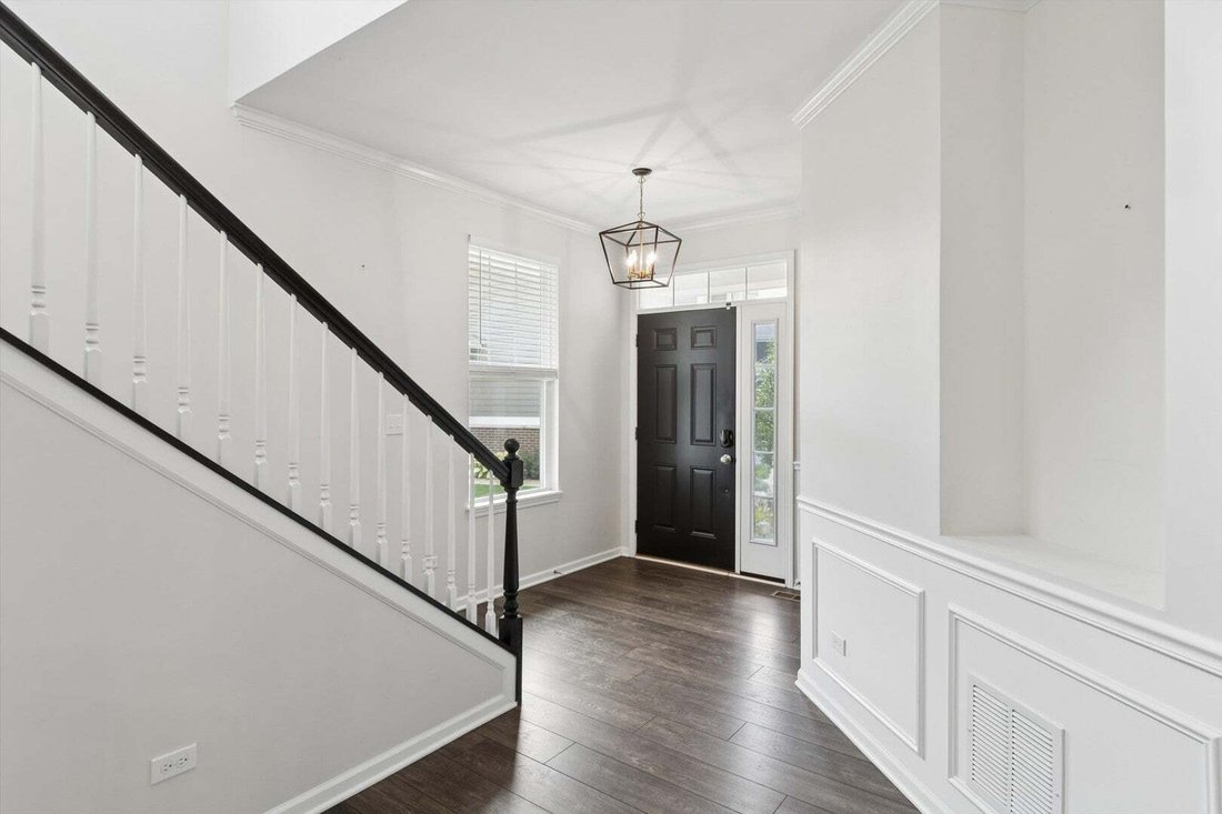 Townhouse in Wayne, Illinois, United States 3 - 18995994