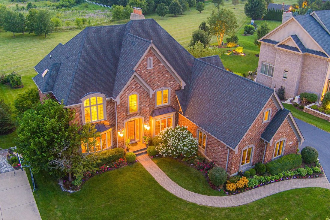 House in Campton Hills, Illinois, United States 1 - 18994727