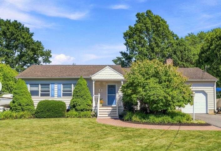 House in Peconic, New York, United States 1 - 18996003