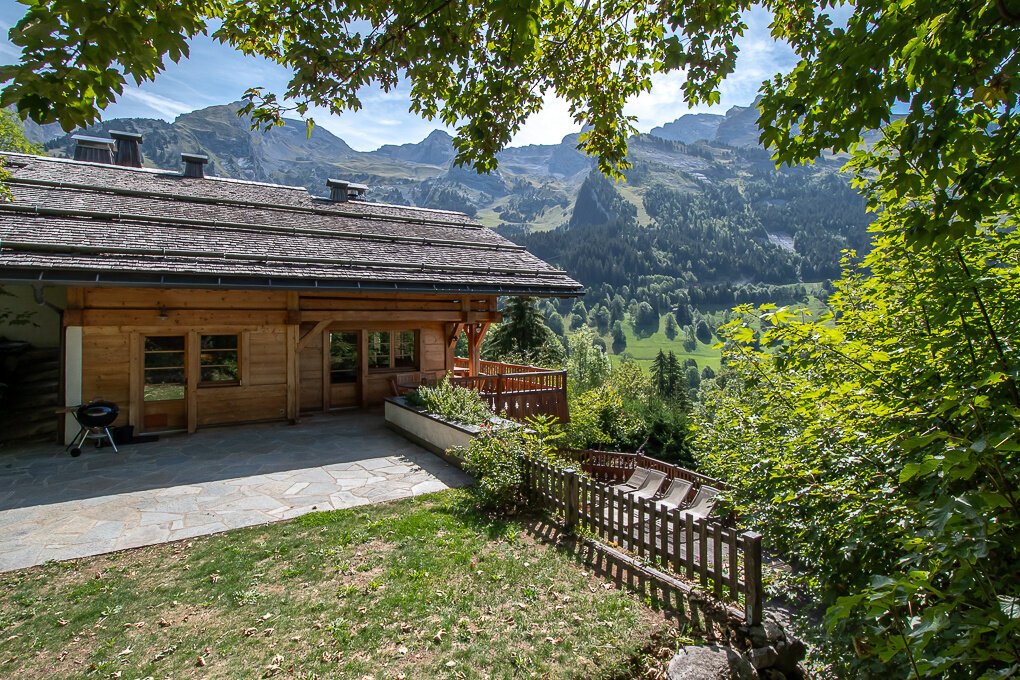 Chalet in La Clusaz, Auvergne-Rhône-Alpes, France 2 - 18993786