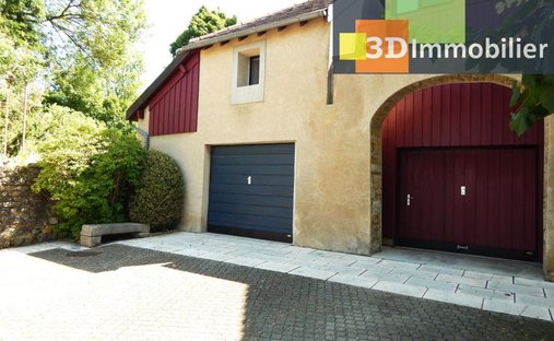 House in Lons-le-Saunier, Bourgogne – Franche-Comté, France 1