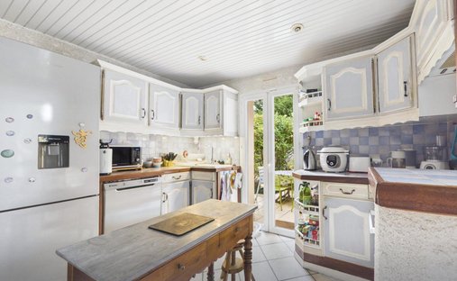 Country House in Sanguinet, Nouvelle-Aquitaine, France 1