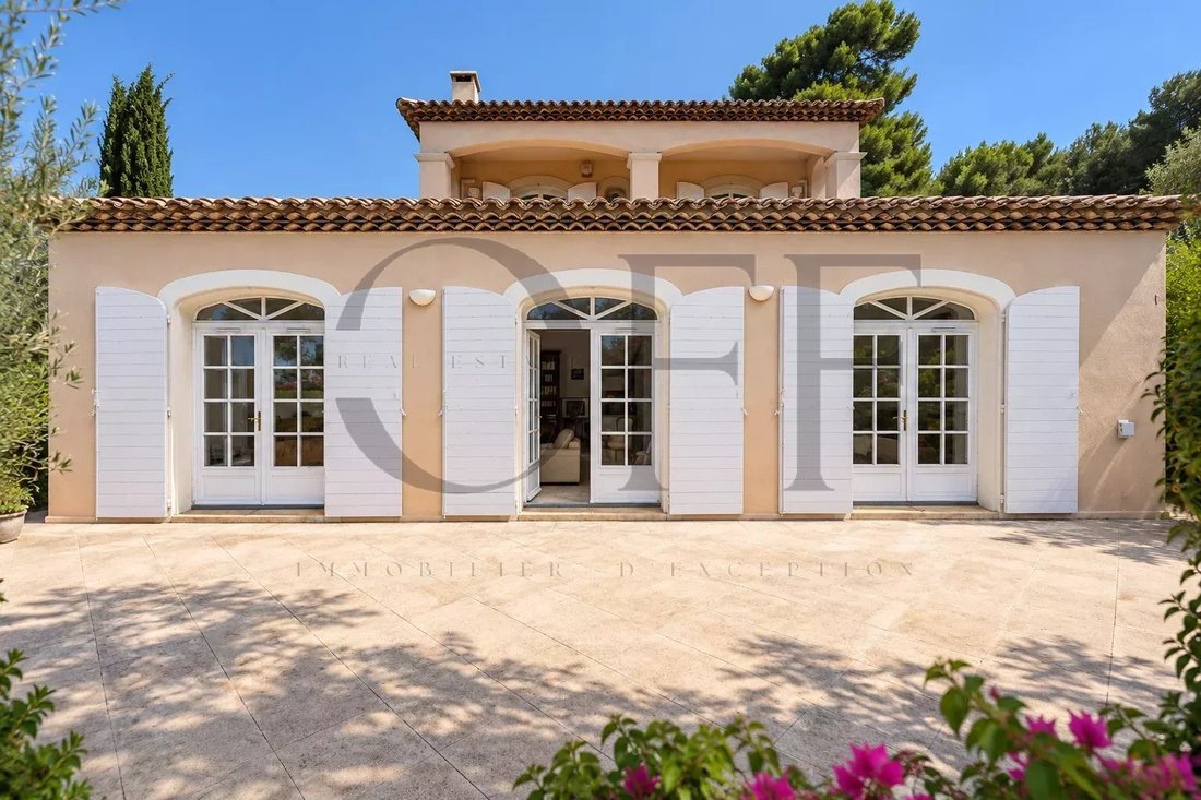 Villa en Les Caillols, Marsella, Provenza-Alpes-Costa Azul 1 - 18144388