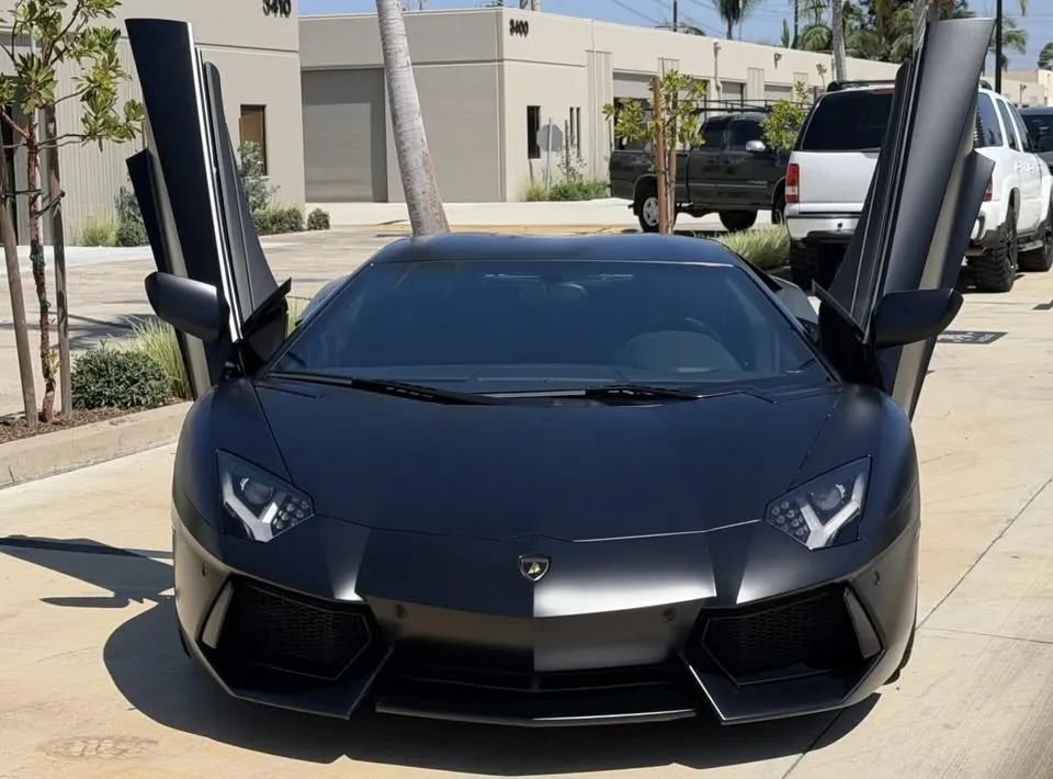 Coupe in Phoenix, AZ, United States 2 - 18997065